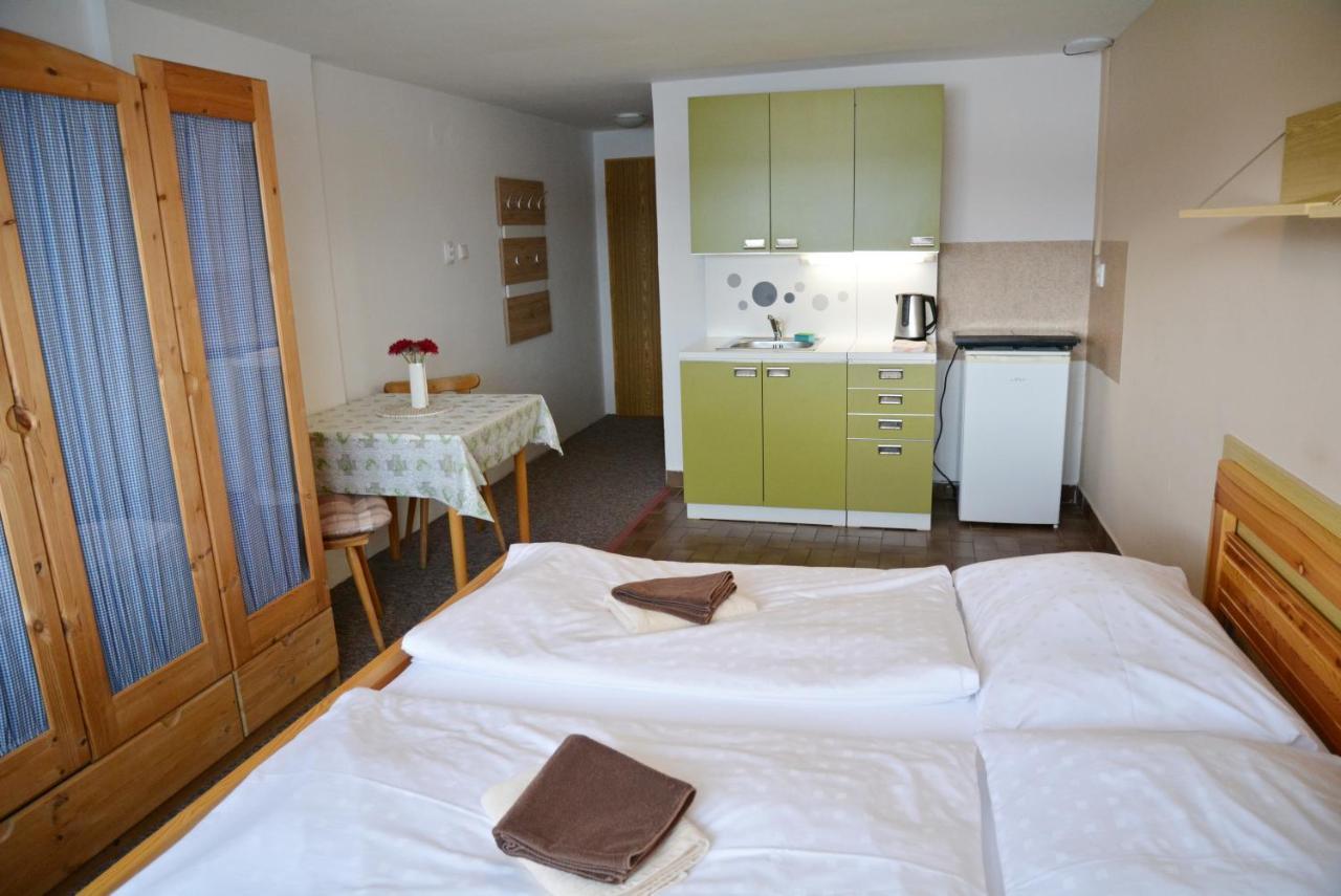 Pension Calla Dolní Vltavice Exterior foto